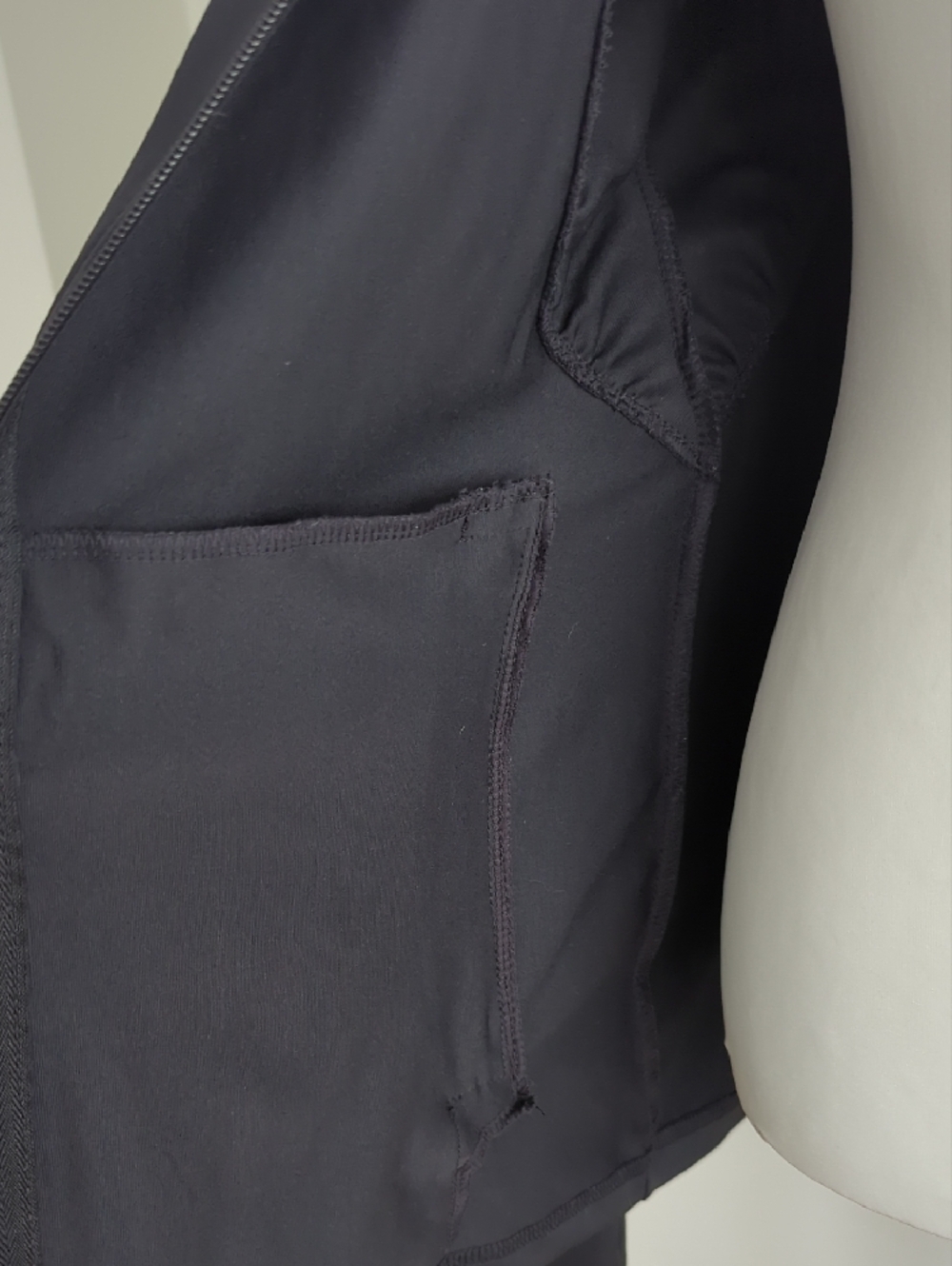 Ideology Black Workout Jacket with Pink Accents - Zipped Pockets All Around - Picture 7 of 8